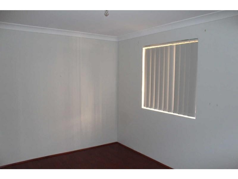 2/9 OXFORD STREET, Merrylands NSW 2160