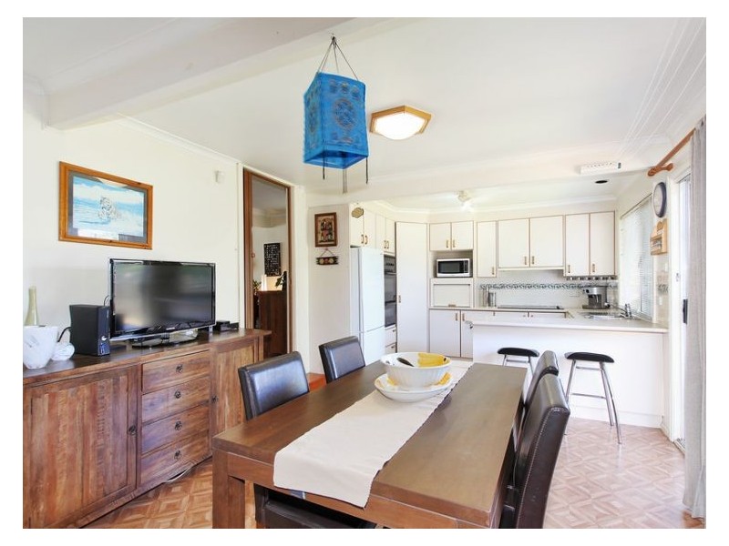 4 Pamela Place, Girraween NSW 2145