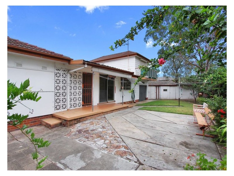 41 Shannon Avenue, Merrylands NSW 2160