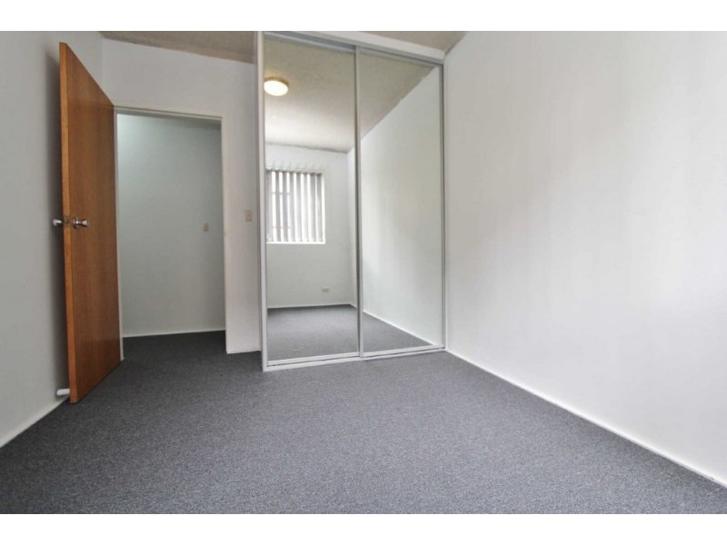 02/60 NEIL STREET, Merrylands NSW 2160