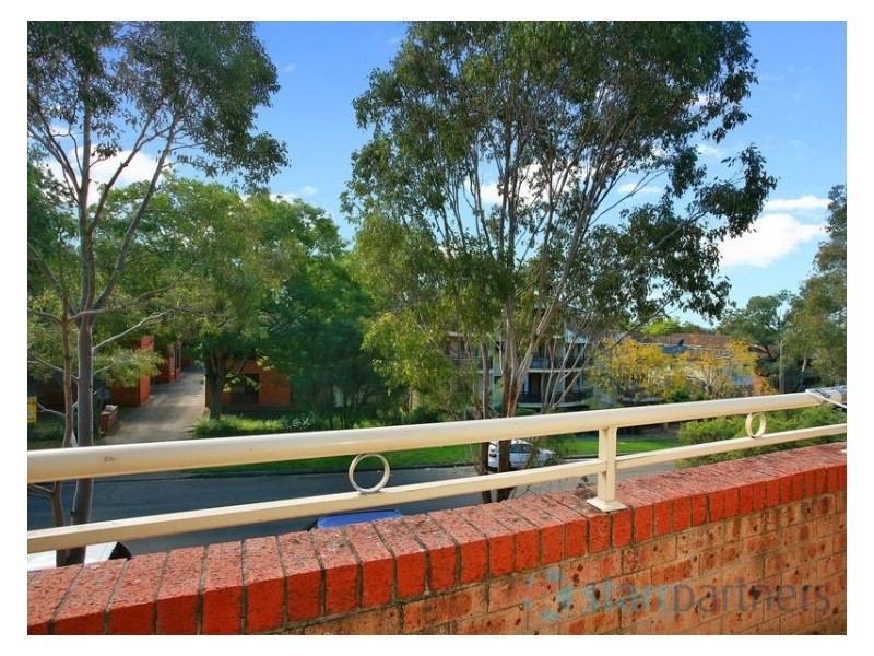 17/53 Kenyons Road, Merrylands NSW 2160