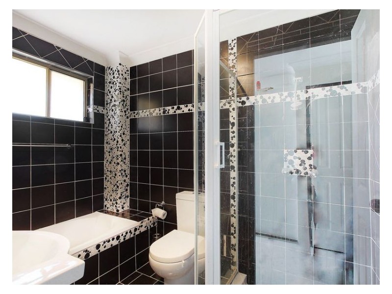 18/53-57 Kenyons Road, Merrylands NSW 2160