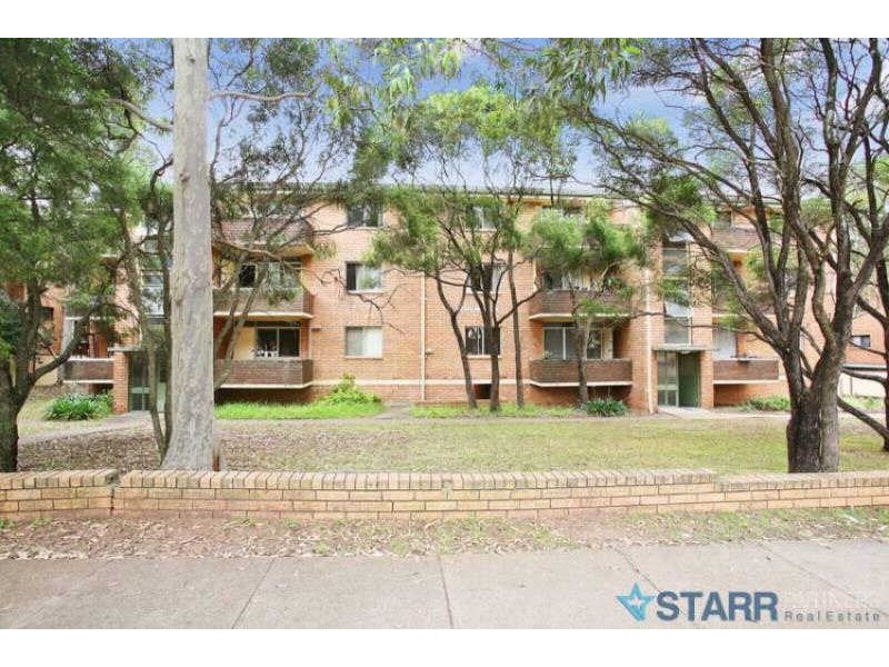 2/9 ARTHUR STREET, Merrylands NSW 2160