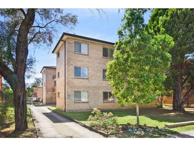 2/57 St Ann Street, Merrylands NSW 2160
