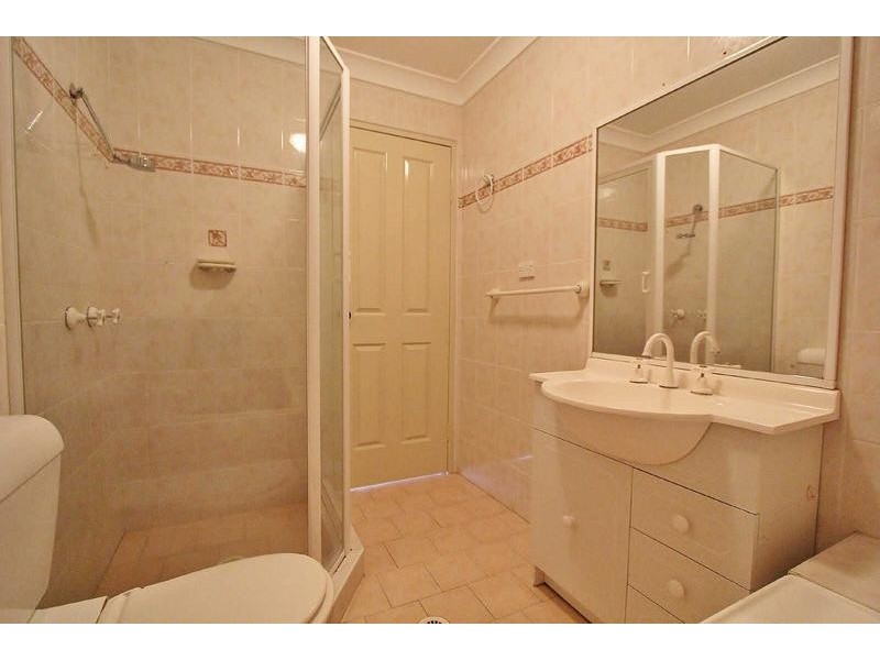 17/53 KENYONS ROAD, Merrylands NSW 2160