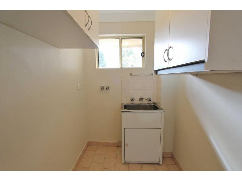 17/53 KENYONS ROAD, Merrylands NSW 2160