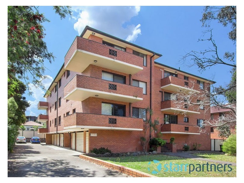 8/29-31 Neil Street, Merrylands NSW 2160