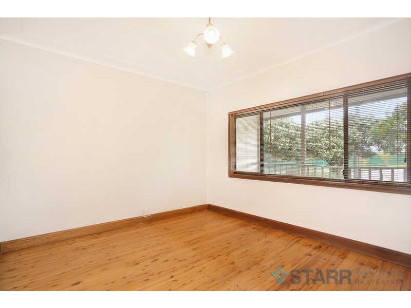 1 OSWALD STREET, Guildford NSW 2161