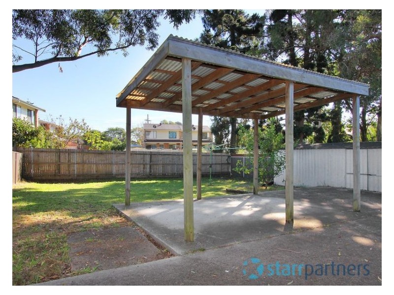 8 Melody Street, Toongabbie NSW 2146