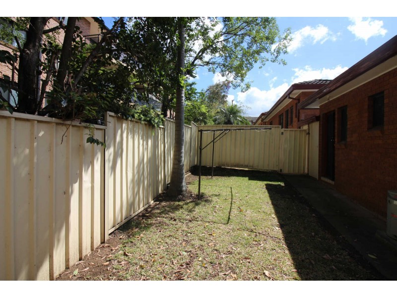 04/08 TODD STREET, Merrylands NSW 2160