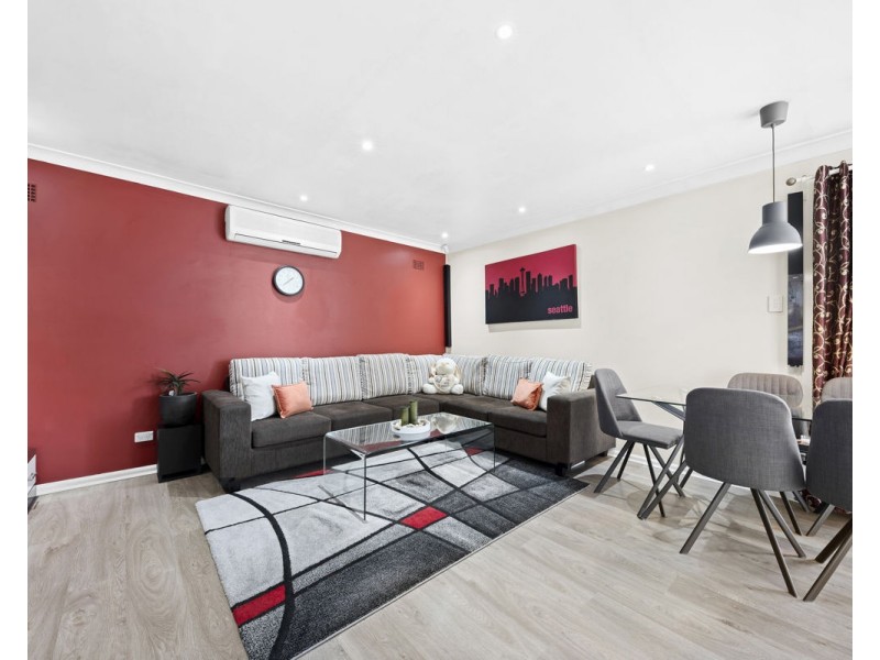 9 Oxford Street, Guildford NSW 2161