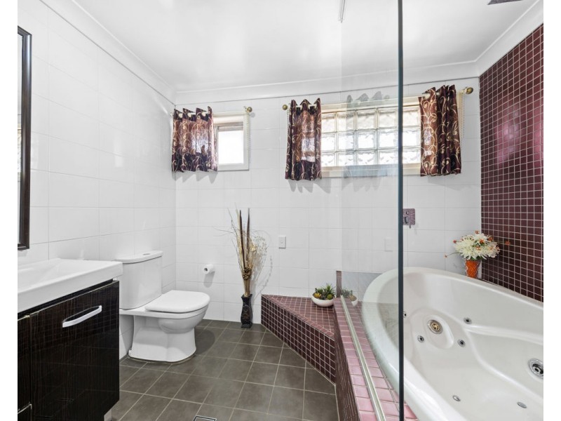 9 Oxford Street, Guildford NSW 2161