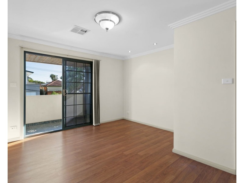 8 Birriwa Street, Greystanes NSW 2145