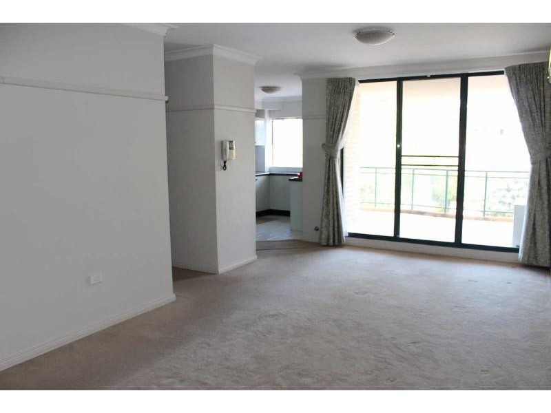 4/43 MEMORIAL AVENUE, Merrylands NSW 2160