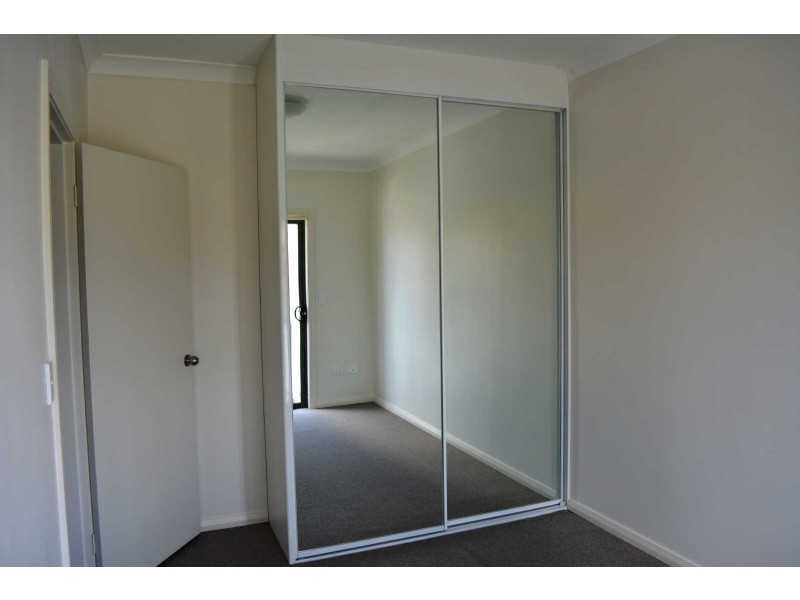 02/35 KIMBERLEY STREET, Merrylands NSW 2160