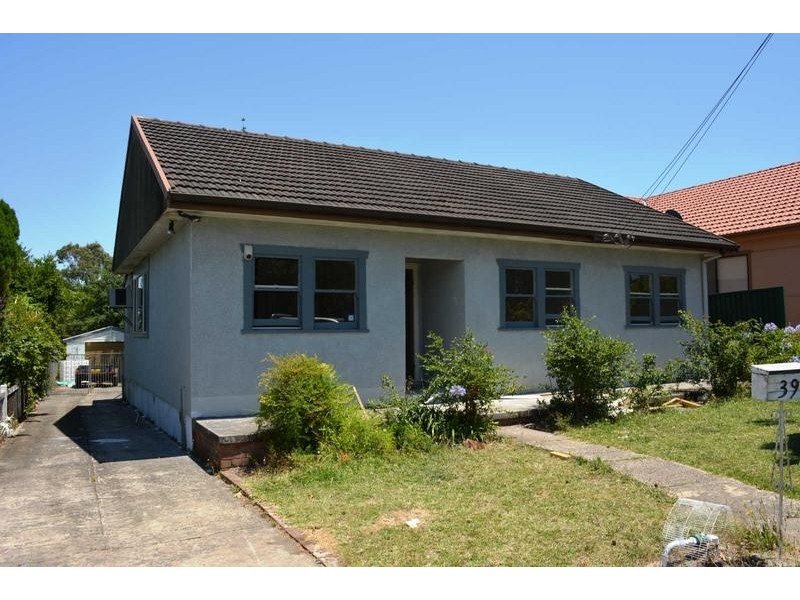 39 MORVEN STREET, Guildford NSW 2161