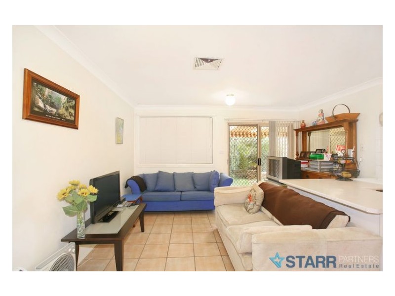 4 Tathira Crescent, Merrylands NSW 2160