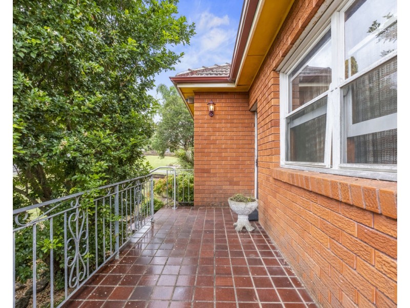 42 Oldfield Street, Greystanes NSW 2145