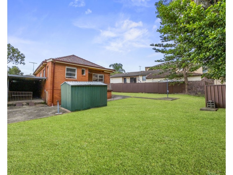 42 Oldfield Street, Greystanes NSW 2145