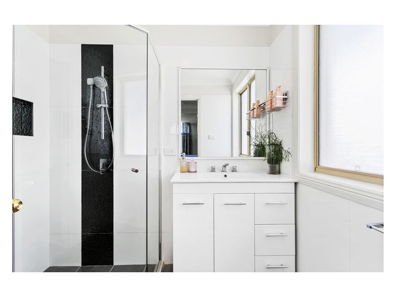 28 Blackbutt Crescent, Greystanes NSW 2145