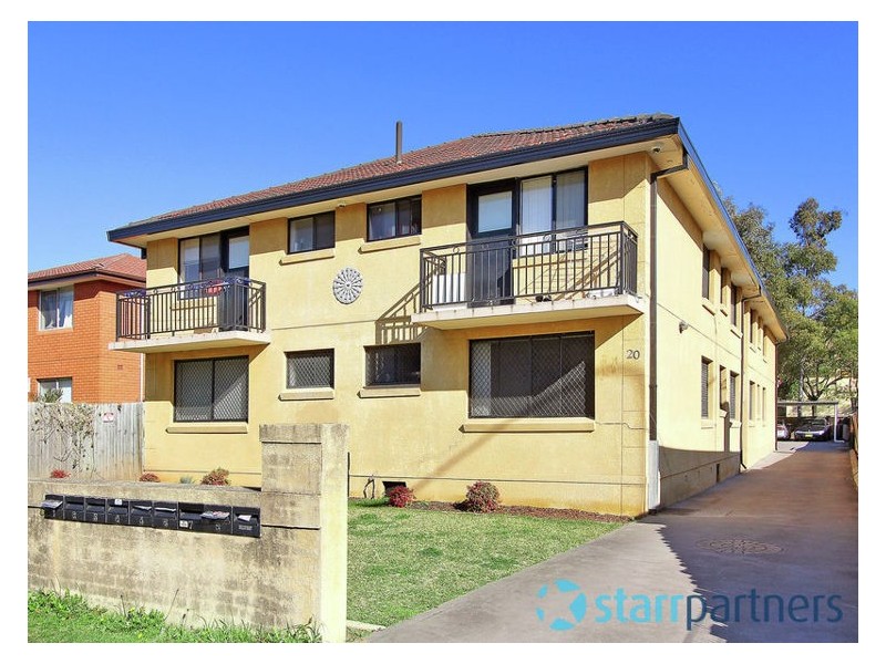 2/20 Military Road, Merrylands NSW 2160