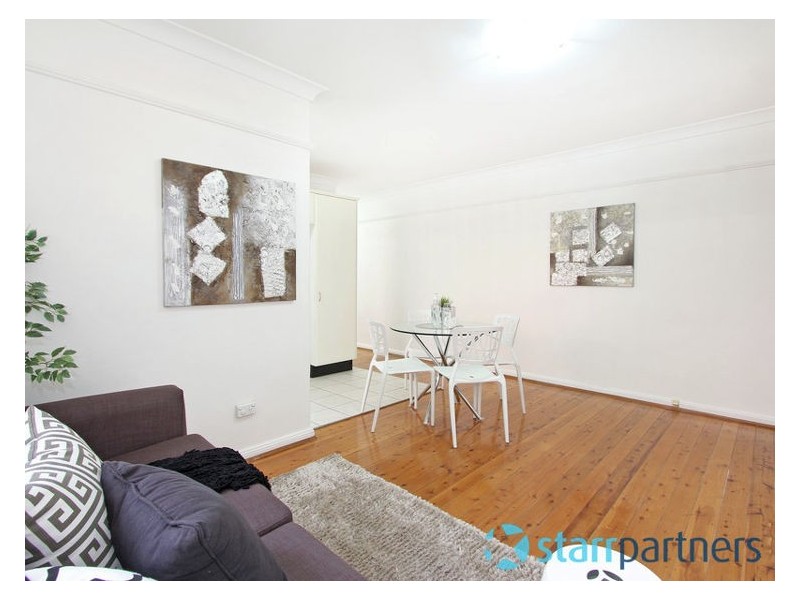 2/20 Military Road, Merrylands NSW 2160