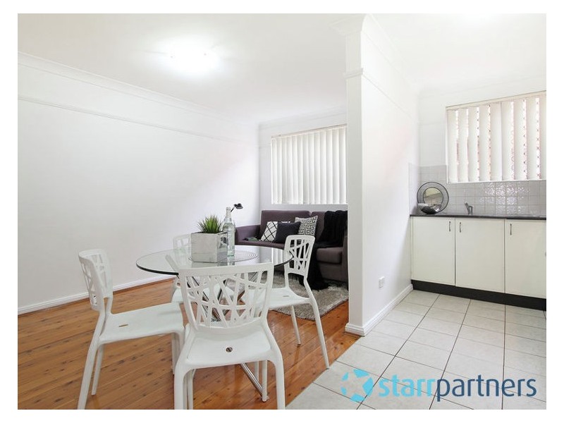 2/20 Military Road, Merrylands NSW 2160