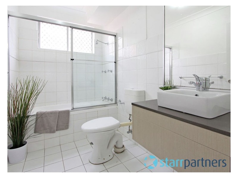 2/20 Military Road, Merrylands NSW 2160