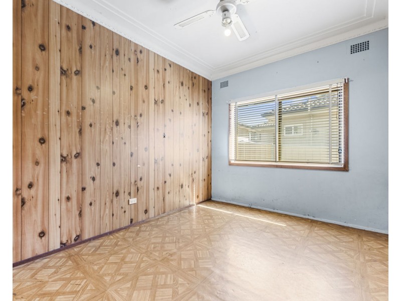 63 Military Road, Merrylands NSW 2160