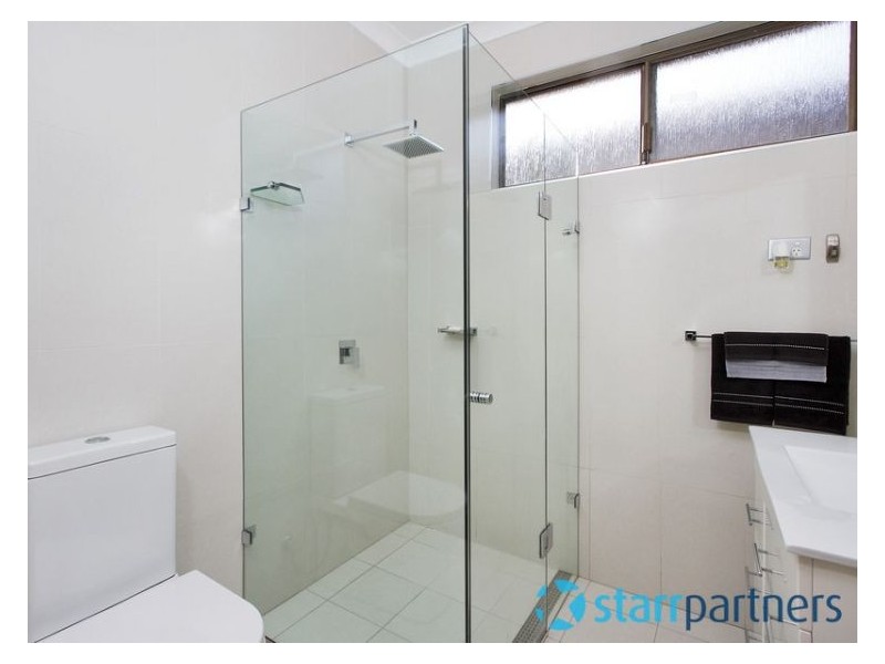 17 Renfrew Street, Guildford NSW 2161