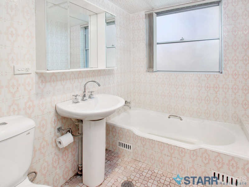 09/84 THE ESPLANADE, Guildford NSW 2161