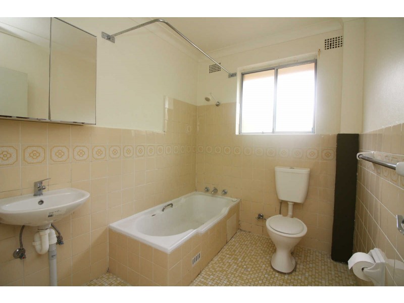 06/52 BIRMINGHAM STREET, Merrylands NSW 2160