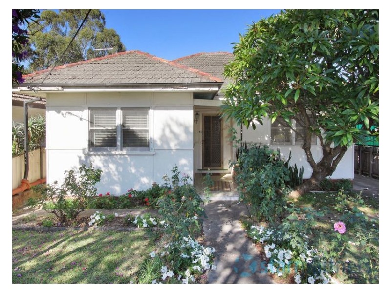 34 Wisdom Street, Guildford NSW 2161