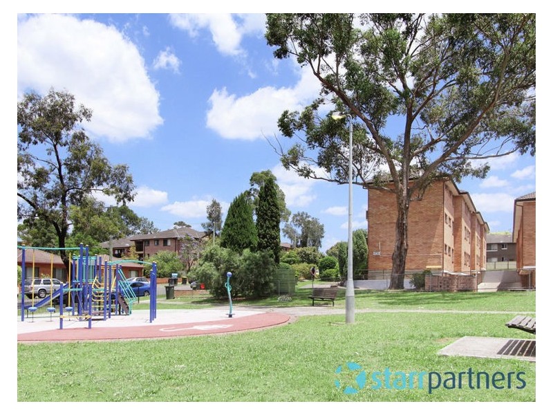 27/5 Todd Street, Merrylands NSW 2160