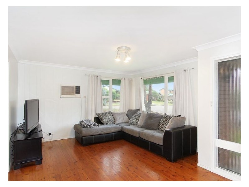 49 Lodge Avenue, Old Toongabbie NSW 2146