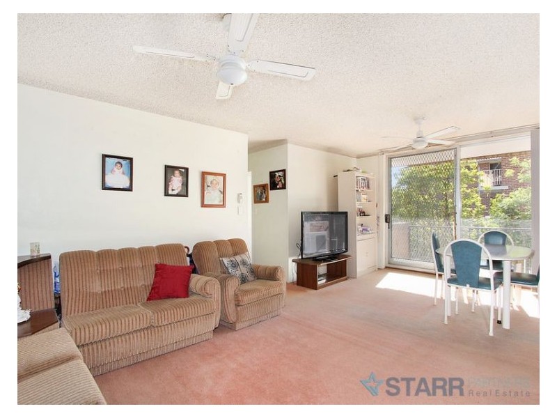 2/20-24 Manchester Street, Merrylands NSW 2160