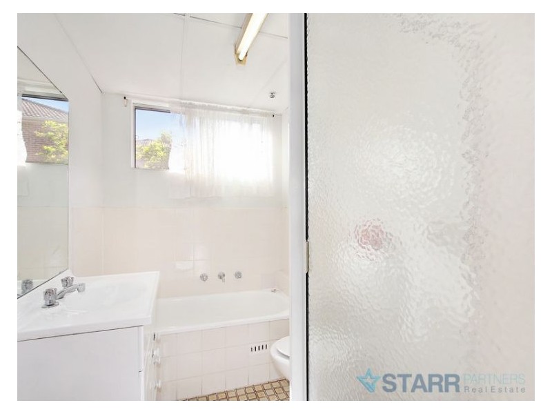 2/20-24 Manchester Street, Merrylands NSW 2160