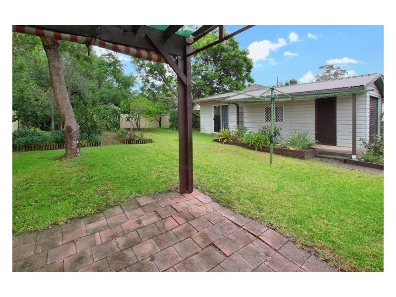 90 Targo Road, Girraween NSW 2145