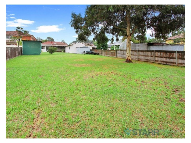 8 Bowden Street, Merrylands NSW 2160