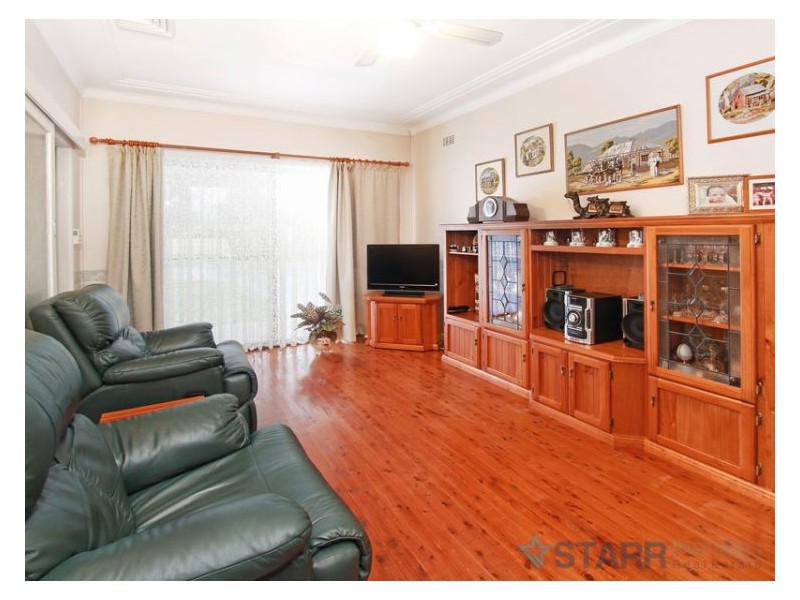 8 Bowden Street, Merrylands NSW 2160