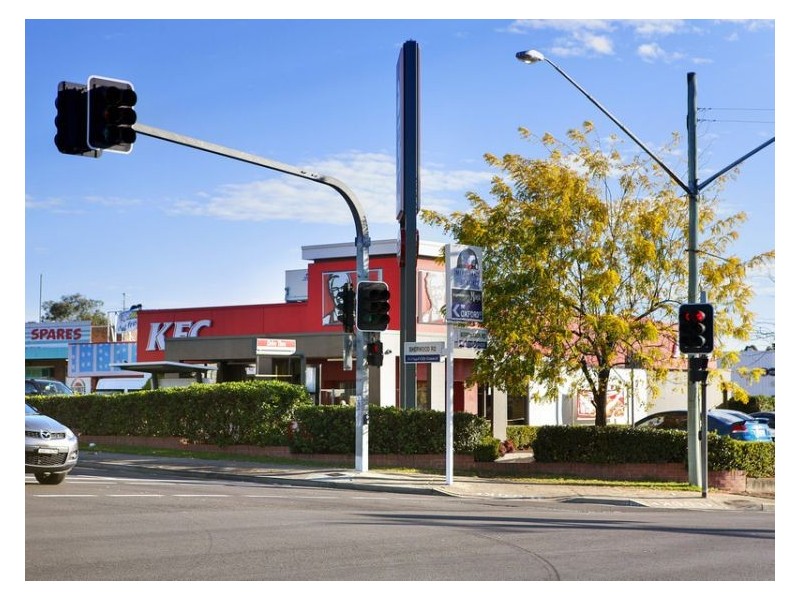 8 Torrens Street, Merrylands NSW 2160