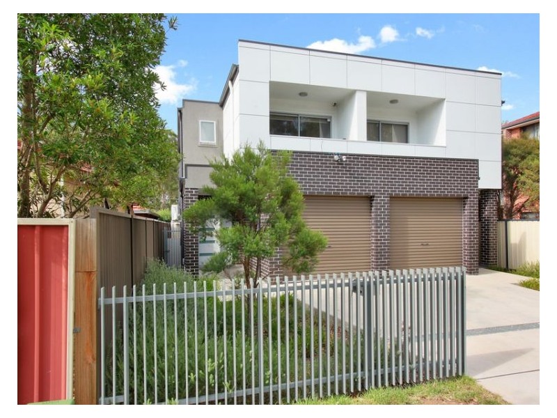 8 Torrens Street, Merrylands NSW 2160