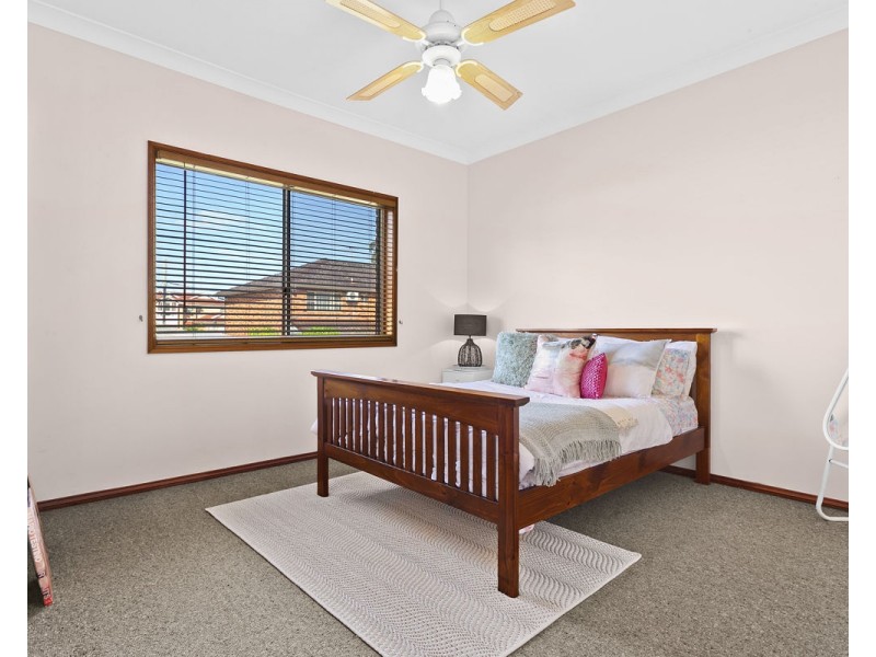 3 Flemming Close, Merrylands NSW 2160