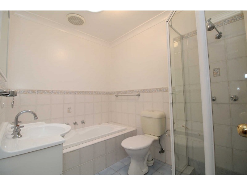 02/49 EDNA AVENUE, Merrylands NSW 2160