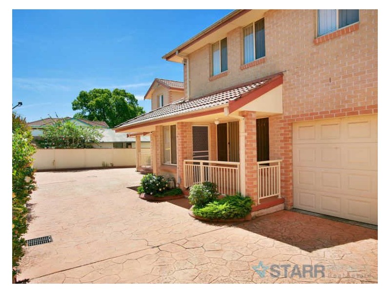 4/11 LANSDOWNE STREET, Merrylands NSW 2160