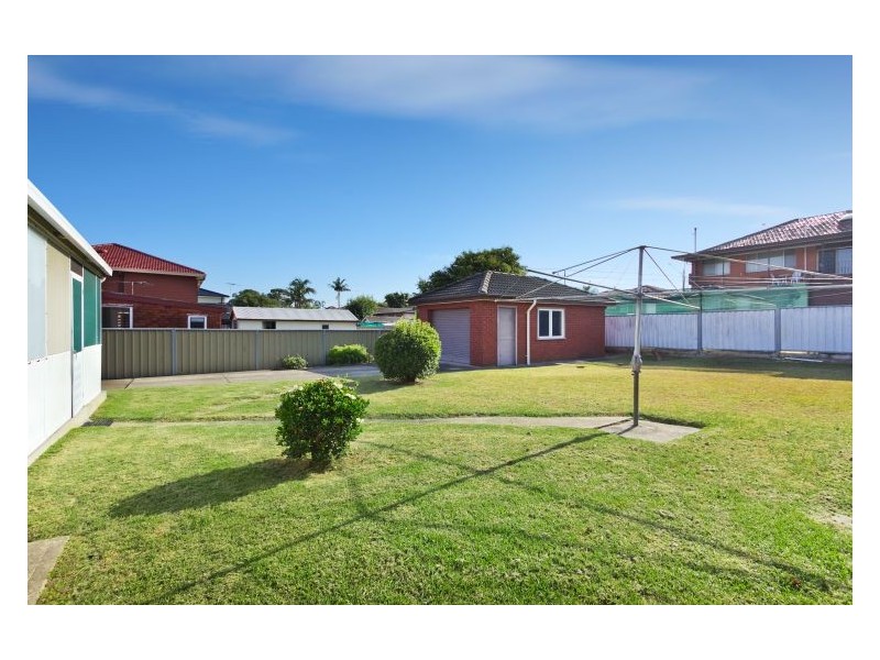 28 Runyon Avenue, Greystanes NSW 2145