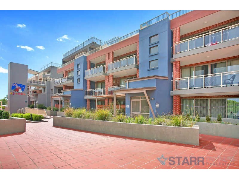 18/548 WOODVILLE ROAD, Guildford NSW 2161