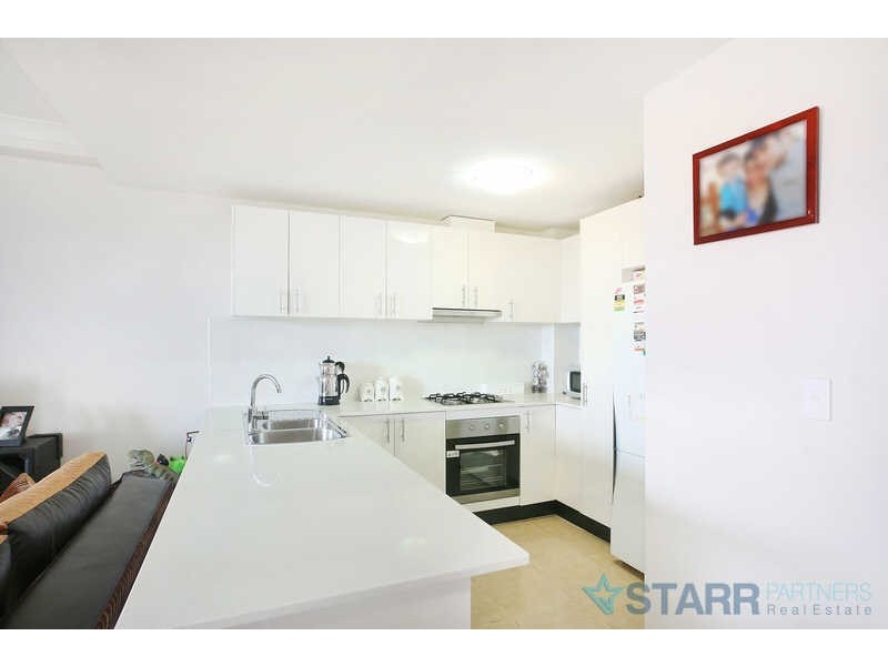 18/548 WOODVILLE ROAD, Guildford NSW 2161