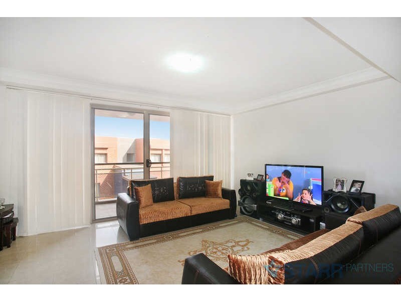 18/548 WOODVILLE ROAD, Guildford NSW 2161