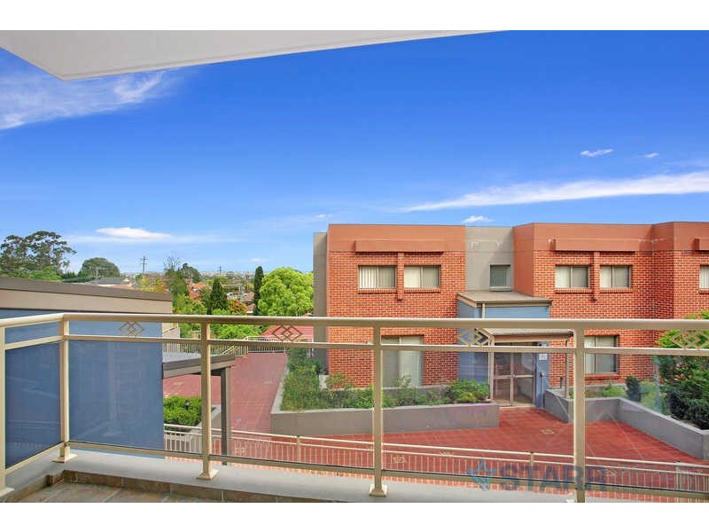 18/548 WOODVILLE ROAD, Guildford NSW 2161